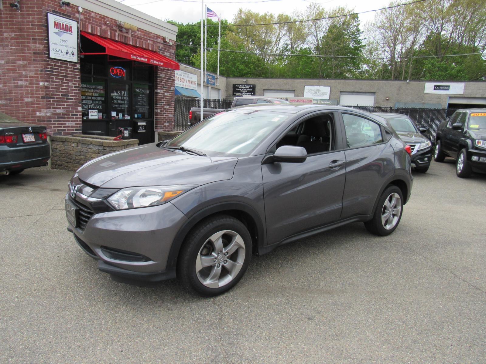 2017 Gray /Black Honda HR-V (3CZRU6H30HG) , Automatic transmission, located at 215 Milton St, Dedham, MA, 02026, (781) 329-5144, 42.241905, -71.157295 - This nice compact SUV is in excellent condition.. Runs like new. All ASPI Motor Cars vehicles are fully serviced before they are delivered to assure the highest quality used vehicles. Comes with a 3/3 warranty included in the price. Call for details. Prices on all vehicles do not include $299.9 - Photo #2